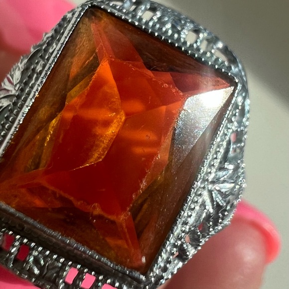 Hallmarked 10k whit gold beautiful deep Color citrine ring . - Picture 3 of 16